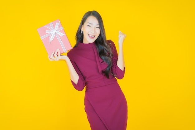 揭秘昨天彩票的福利中奖号码：如何选对幸运数字赢得大奖
